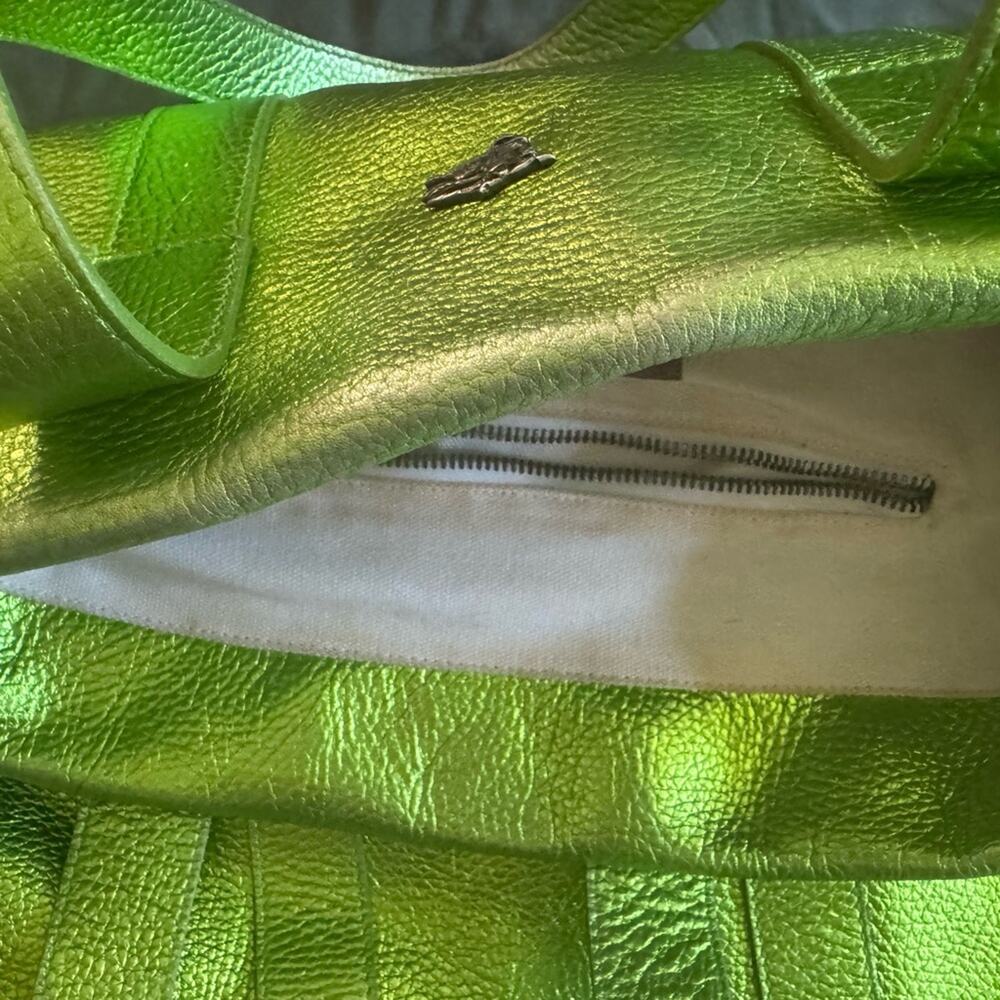 Burberry Prorsum Metallic Green Leather Tote Bag - Picture 12 of 16